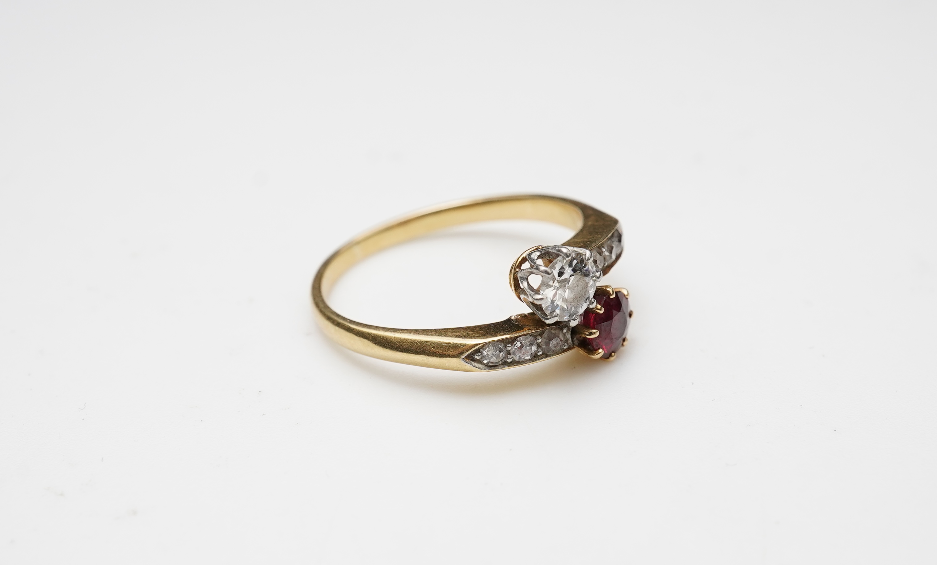A ruby and diamond 'toi-et-moi' ring, early 20th century